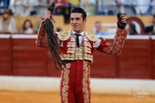 Talavante con los máximo trofeos de un toro de El FReixo